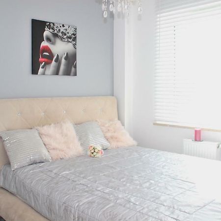 Delux Apartment Kielce Ngoại thất bức ảnh