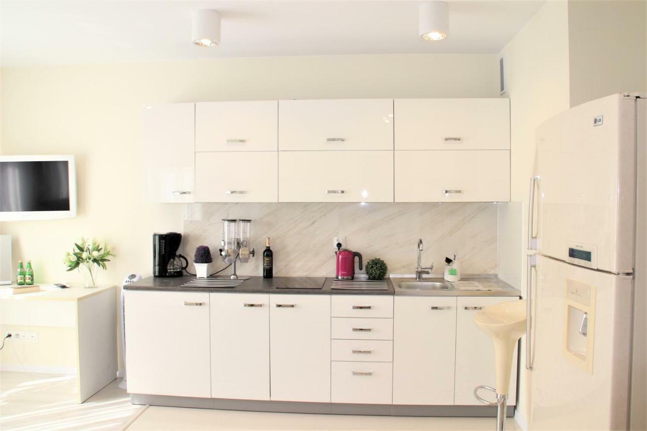 Delux Apartment Kielce Ngoại thất bức ảnh